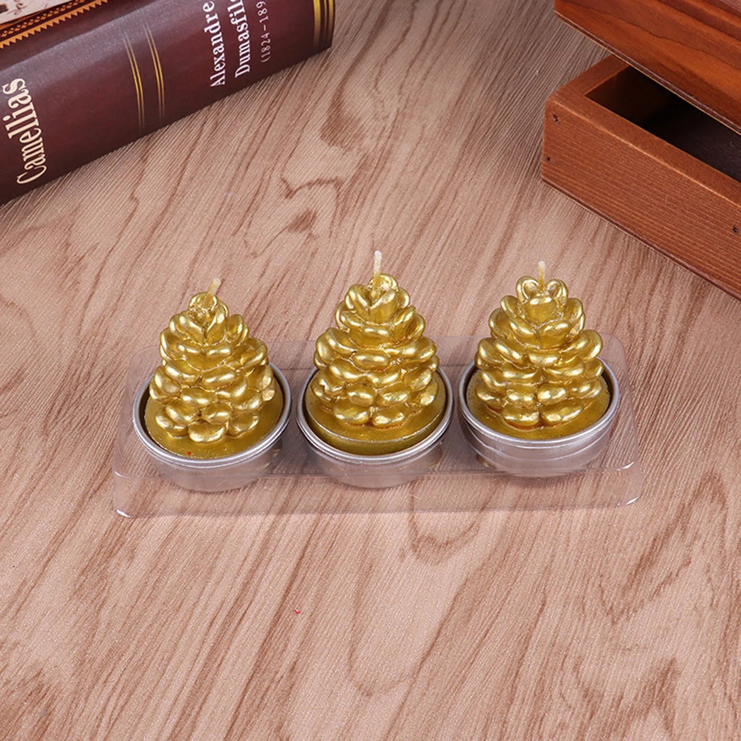 Christmas Scented Candle Tree & Santa Design Decor